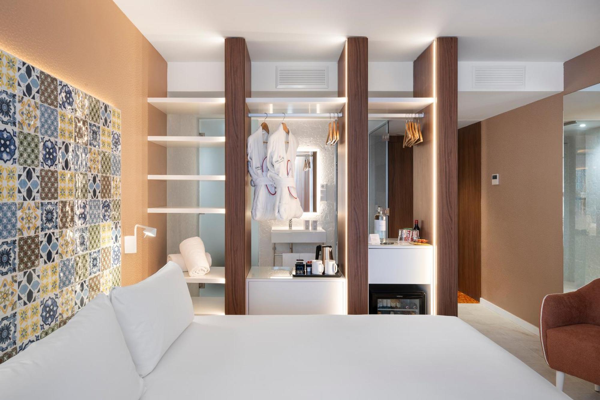 Axel Hotel Valencia - Adults Only Екстериор снимка