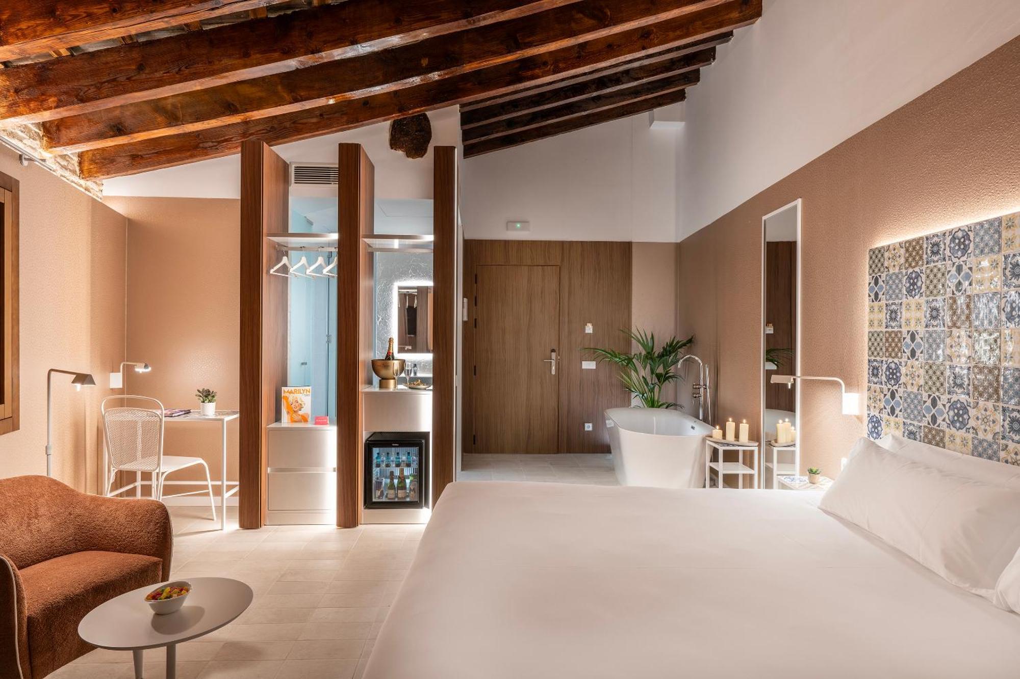 Axel Hotel Valencia - Adults Only Екстериор снимка