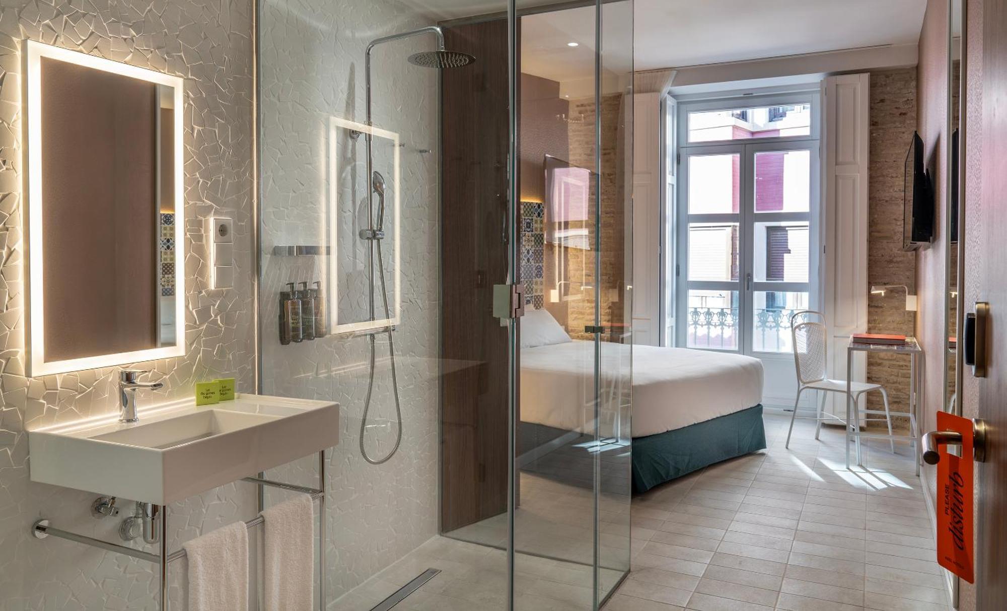 Axel Hotel Valencia - Adults Only Екстериор снимка